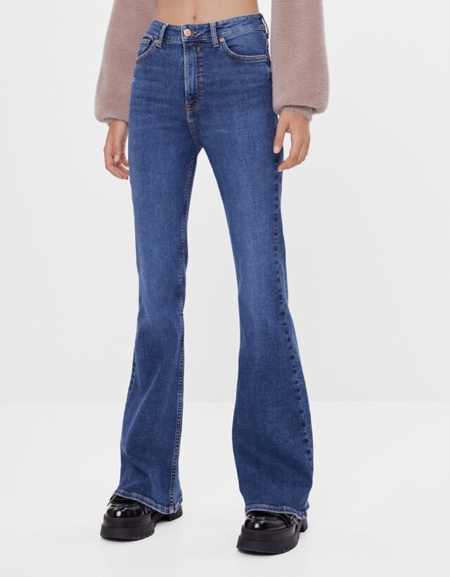 Flared jeans - Denim - Woman | Bershka