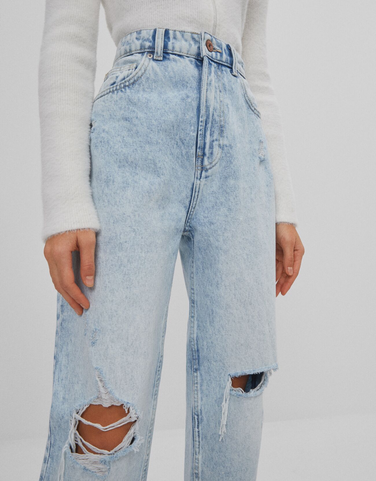 bershka ripped mom jeans