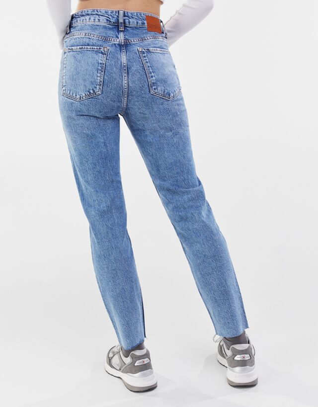 Slim fit jeans - Woman | Bershka
