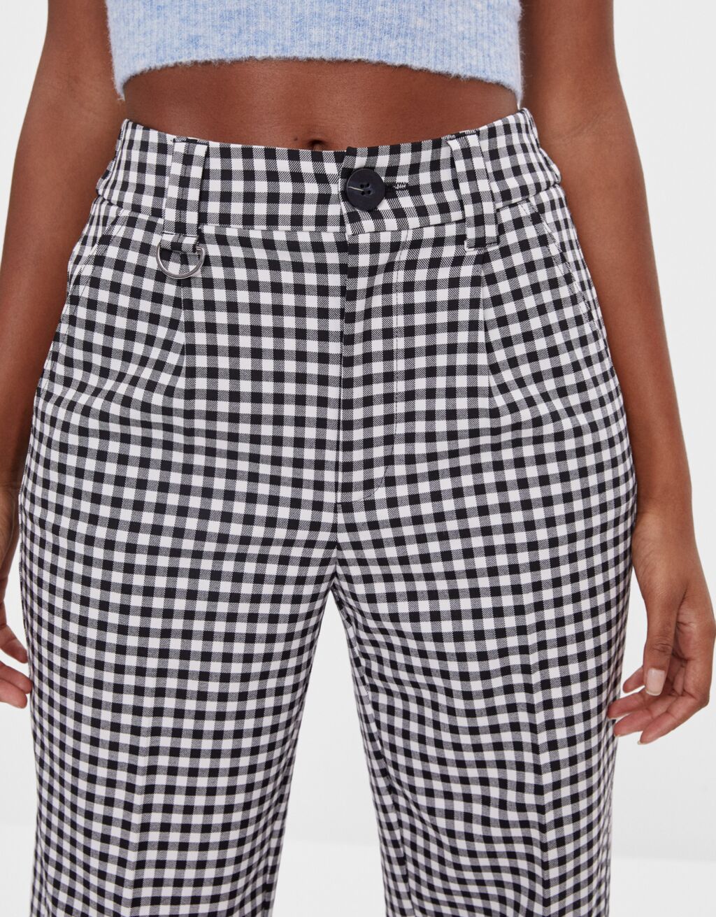 Straight fit cropped trousers 
