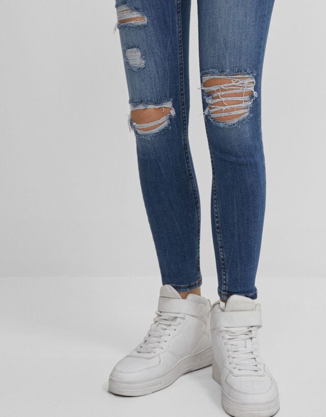 bershka super high waist skinny jean in mid blue