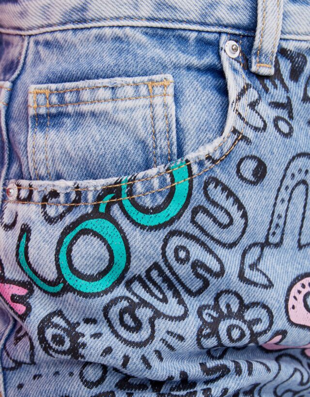 Graffiti mom jeans - Woman | Bershka