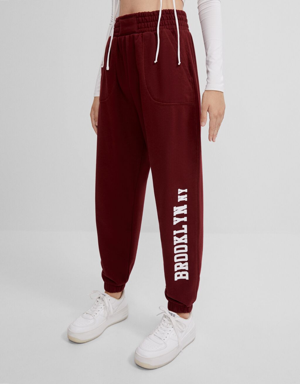 Women S Joggers New Collection Bershka - team 10 red joggers roblox