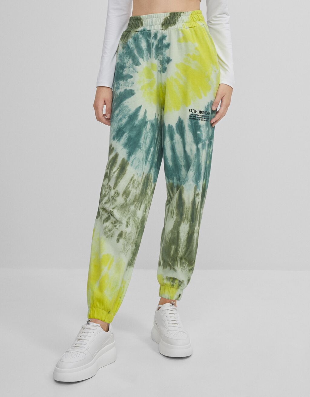 Pantalón jogger tie dye - Pantalones - Bershka Ecuador