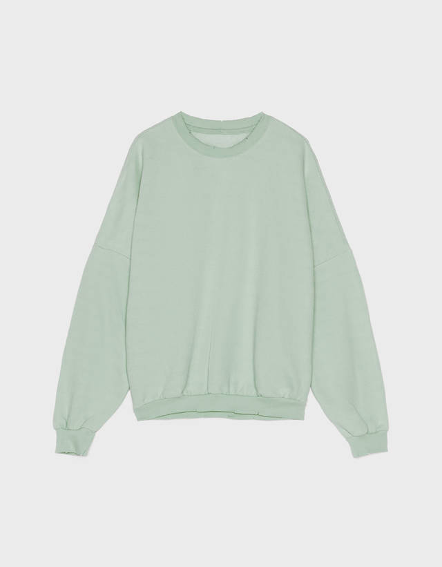 Round Neck Sweatshirt Null Bershka Venezuela