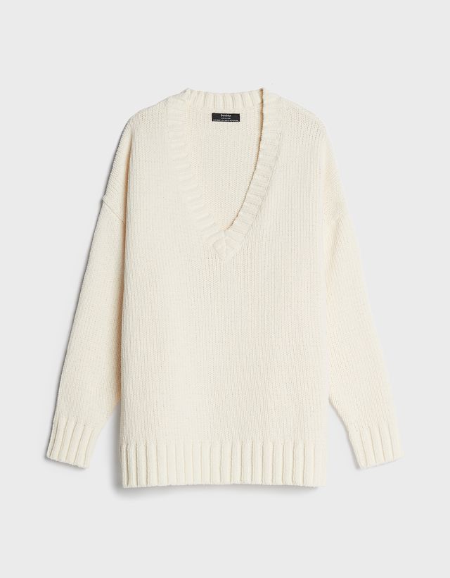 Oversized V-neck sweater - Woman | Bershka