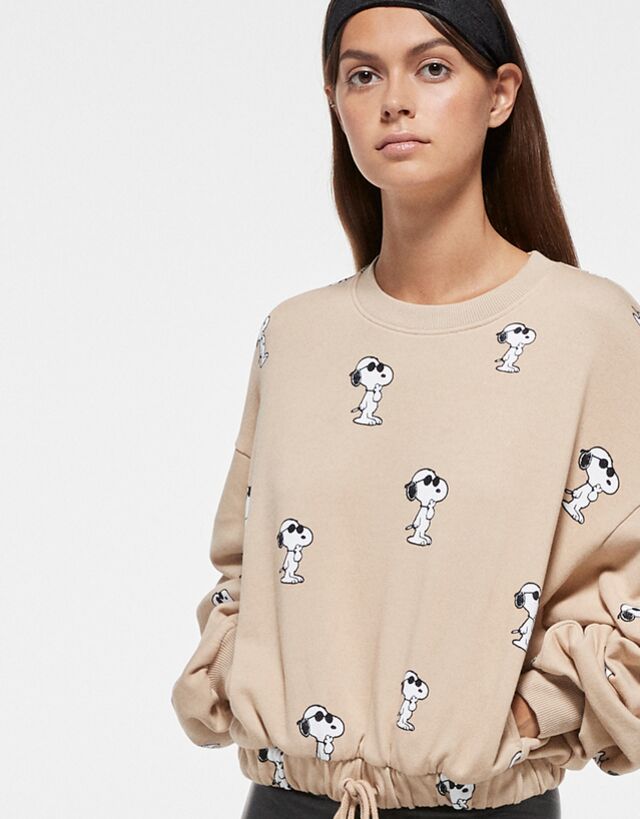 Snoopy sweatshirt with elastic - Sweatshirts and Hoodies - Woman | Bershka