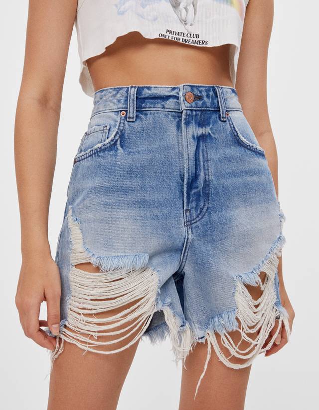 Ripped denim shorts - Woman | Bershka