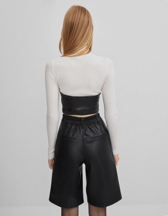 Faux leather Bermuda shorts - Woman 