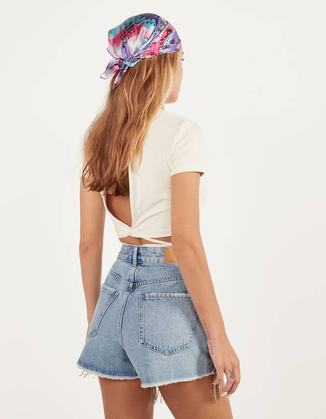 Denim shorts with rhinestones - Woman 