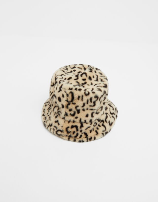 Bucket hat with leopard print - Woman | Bershka