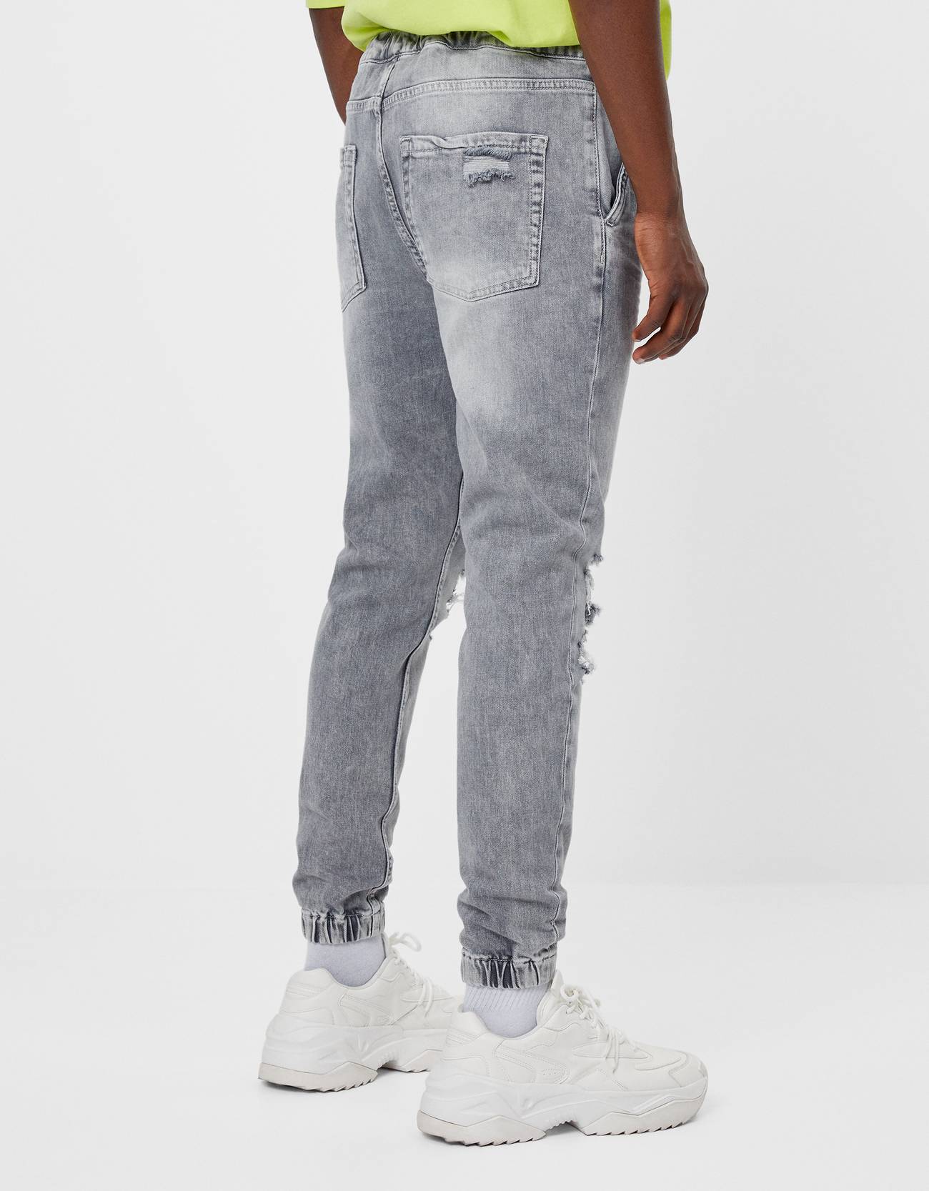 jogger jeans bershka