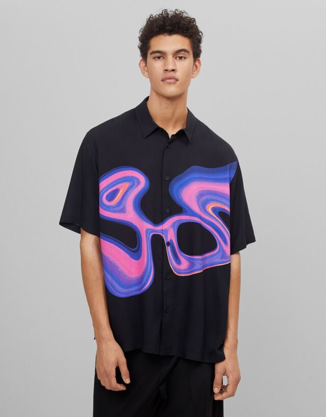 Hemd Mit Kurzen Armeln Und Neonfarbenem Print Herren Bershka