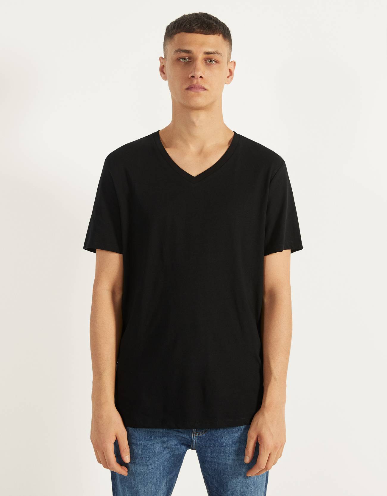 big v neck shirt
