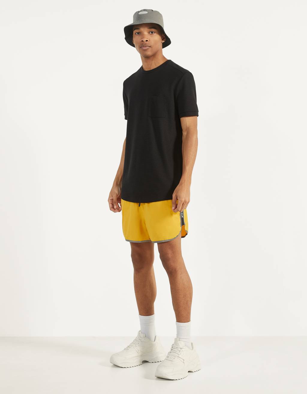 Fosforlu Deniz Sortu Null Bershka Turkey