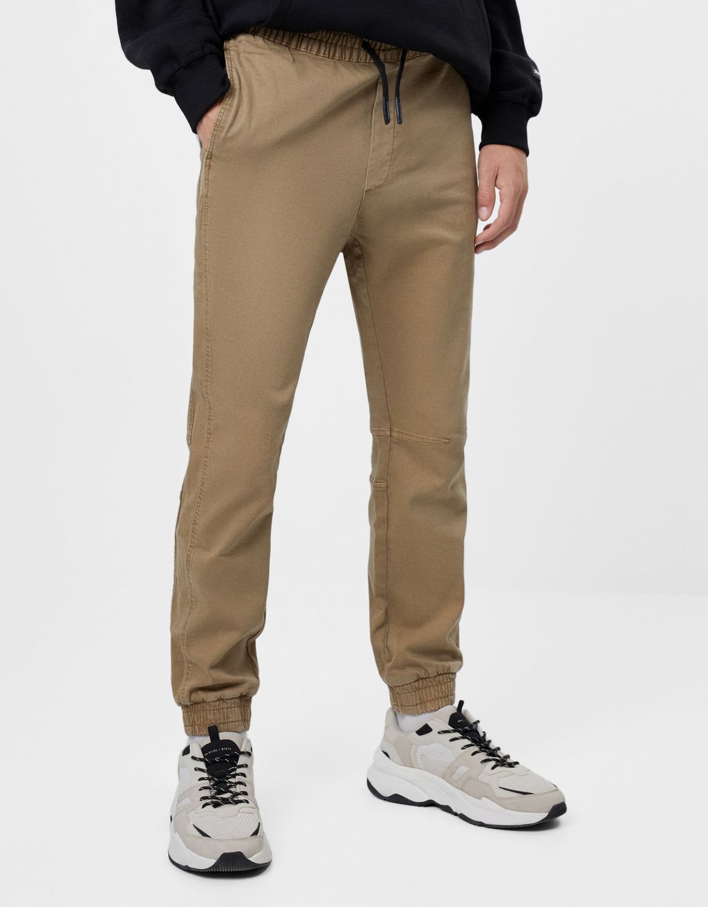 slim fit jogger jeans