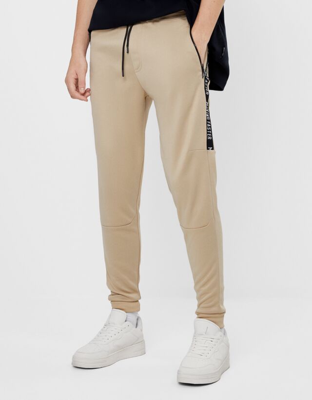 Pantalón jogger con elásticos - Pantalones - Bershka Ecuador