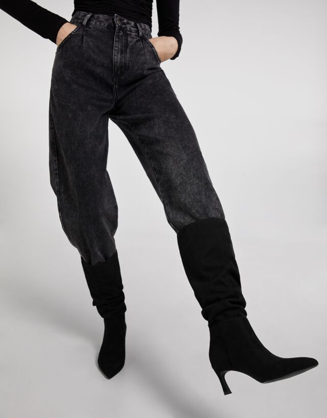 Botas altas tacón medio arrugadas - Zapatos - Mujer | Bershka