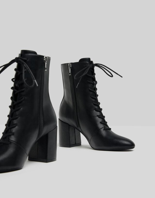 lace up high ankle boots