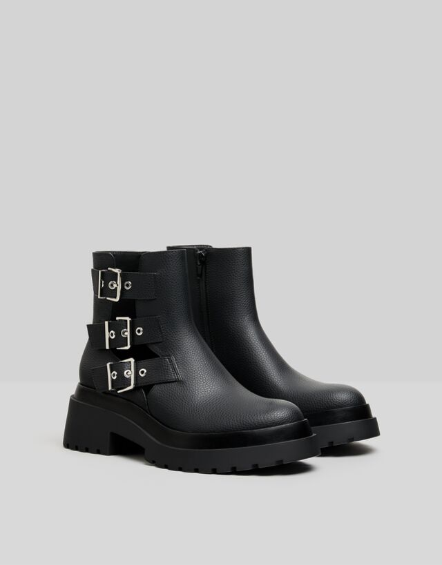 chelsea boots cut out