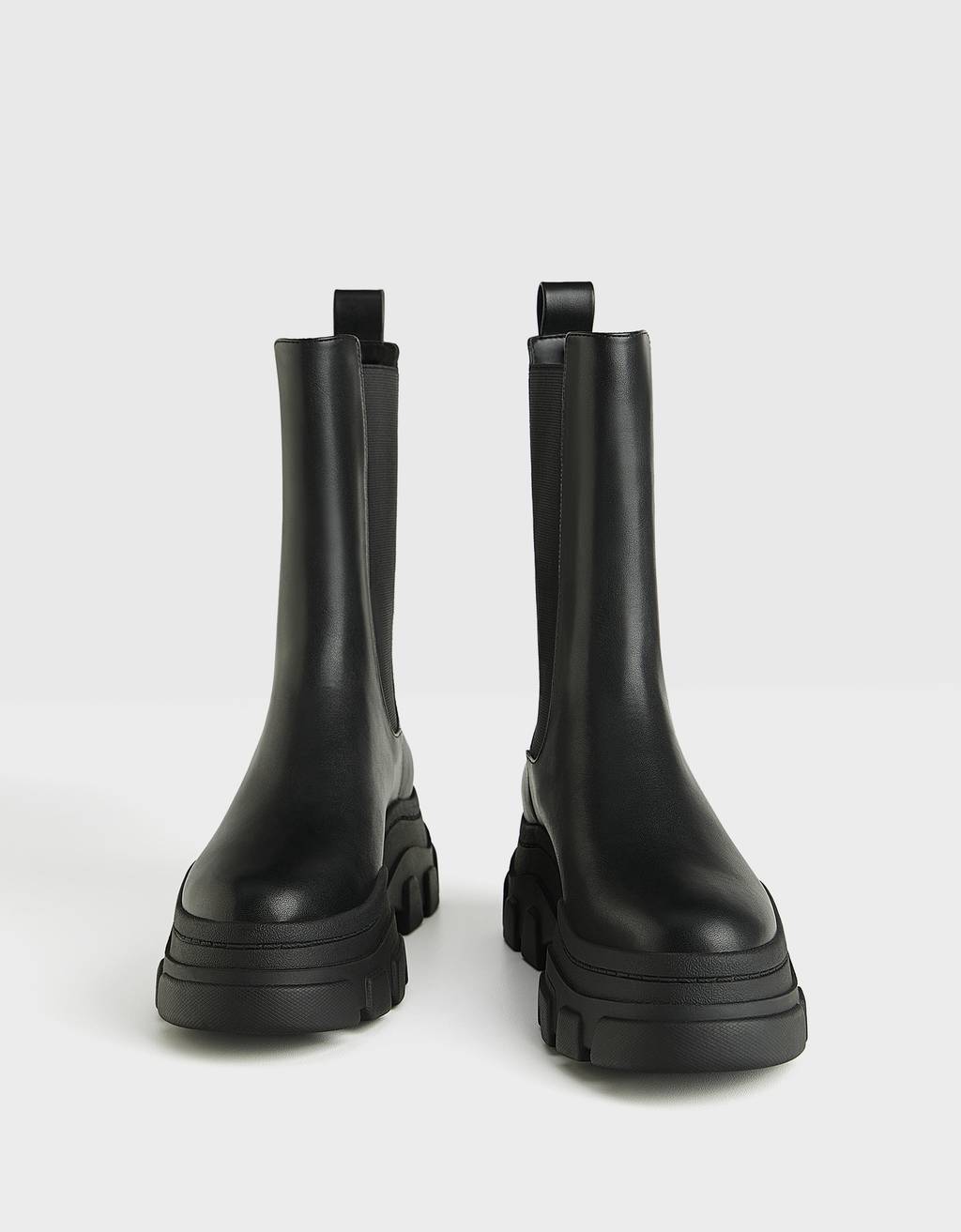 Stretch platform ankle boots with track 