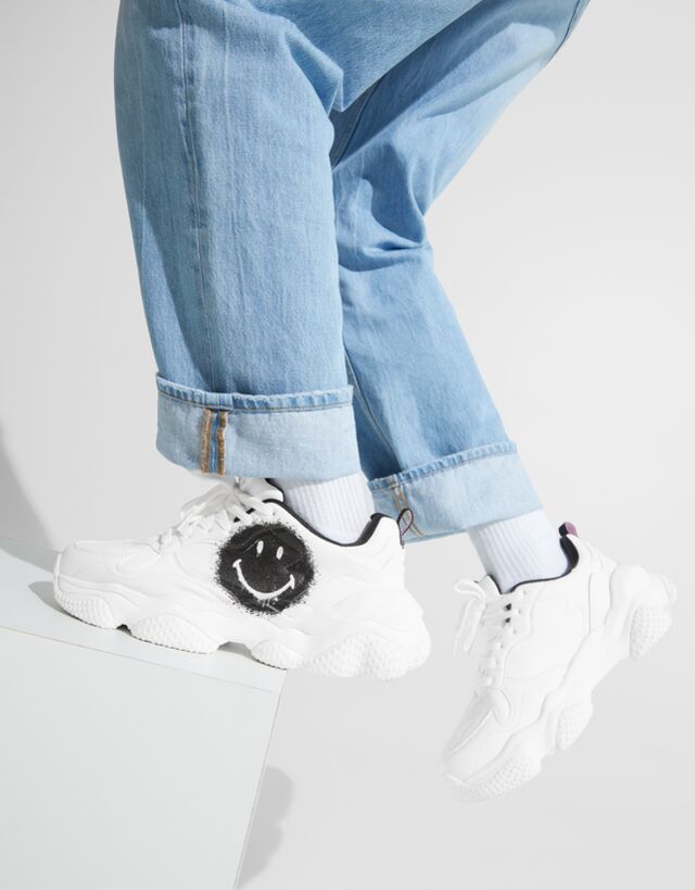 Smiley X Bershka\