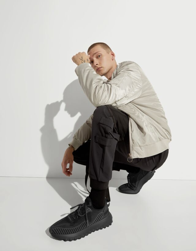 sock style trainers mens