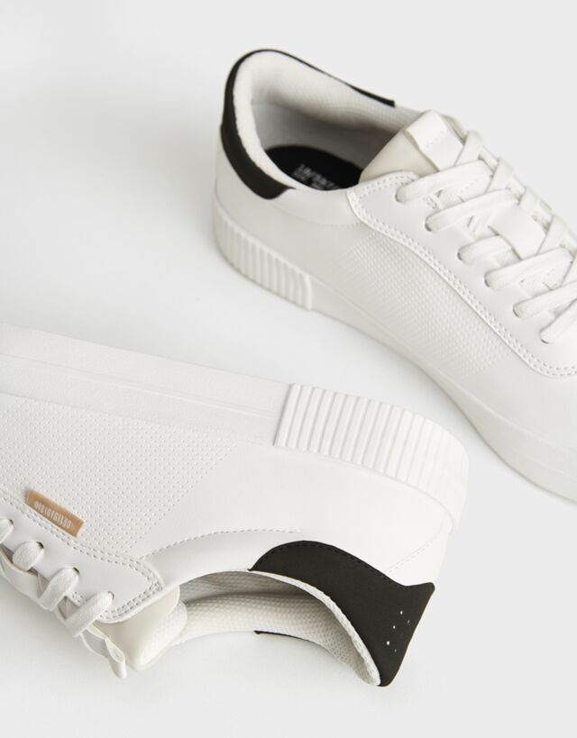 Men S Contrast Trainers Shoes Man Bershka