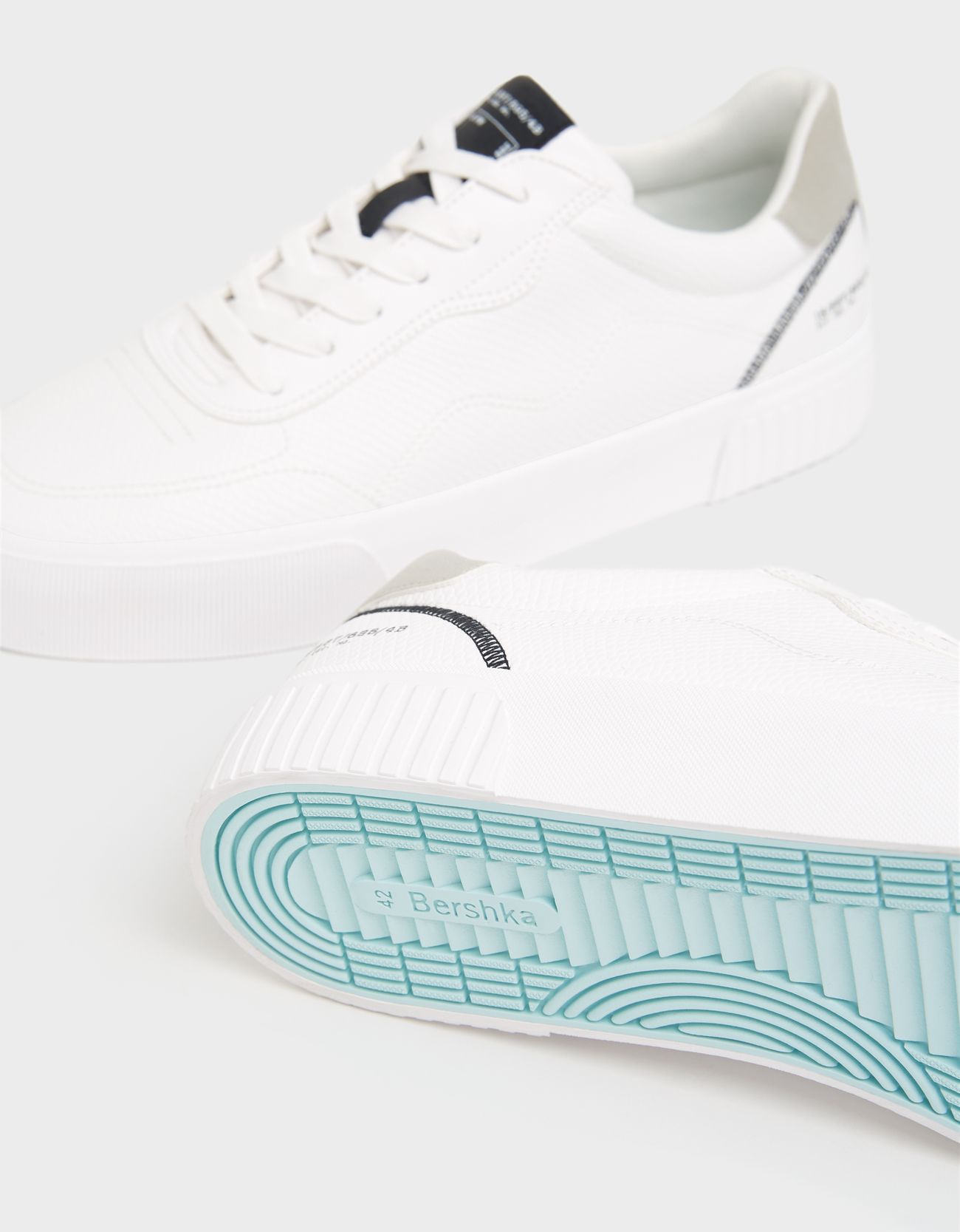 Bershka - Baskets gravure animale homme