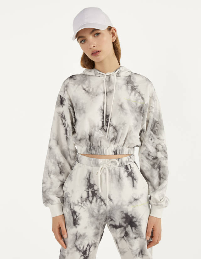 sudadera tie dye bershka