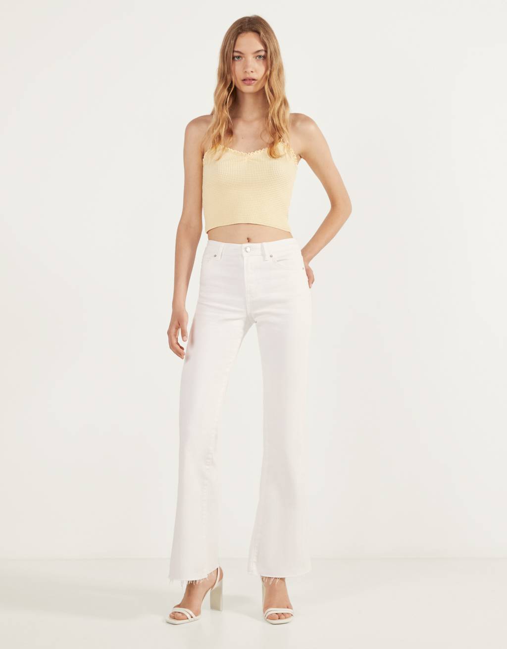 Jeans Flare Fit - null - Bershka Venezuela