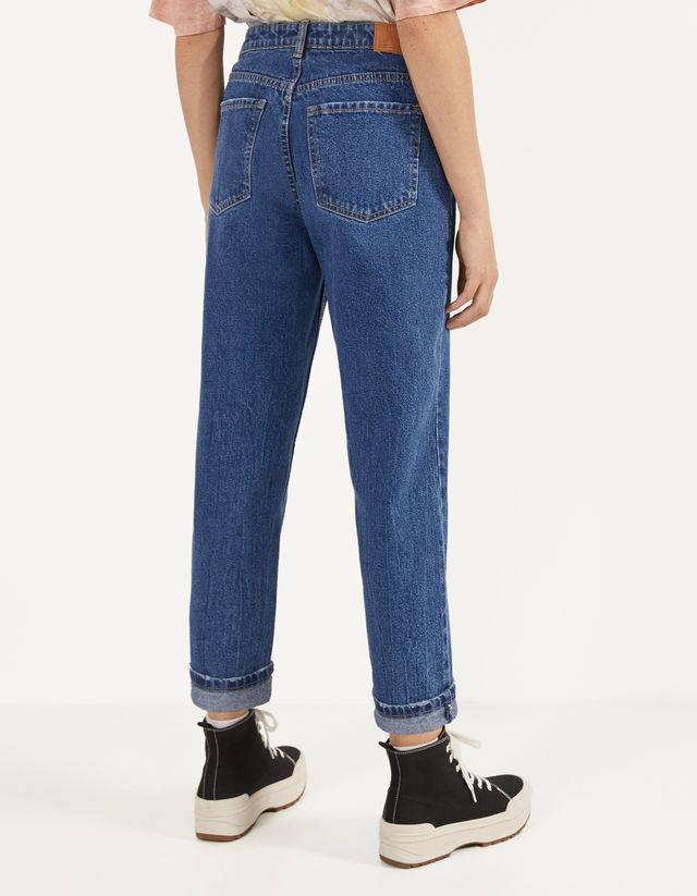 Jeans Mom Fit High Waist - ROPA - Bershka Venezuela