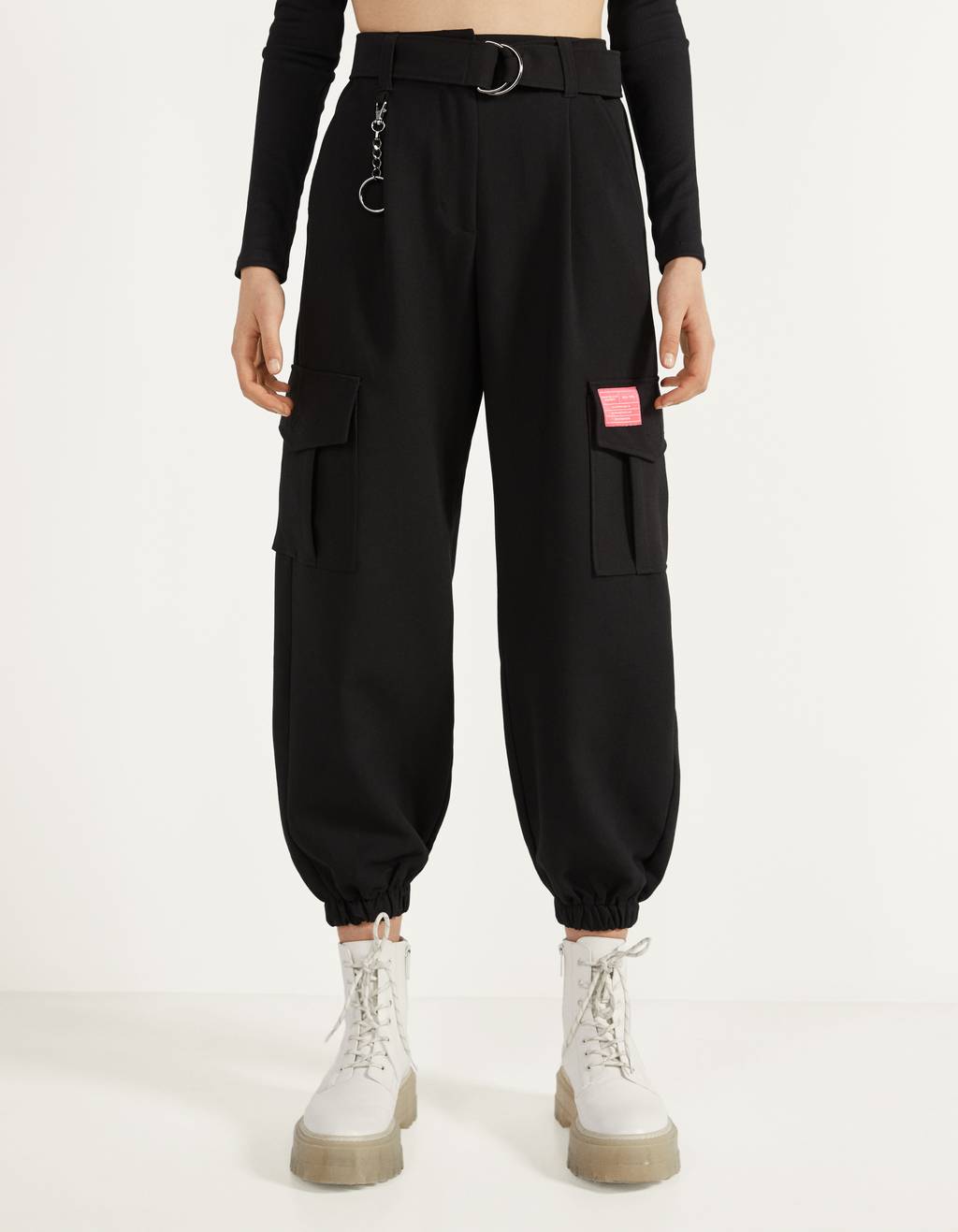 calças cargo bershka