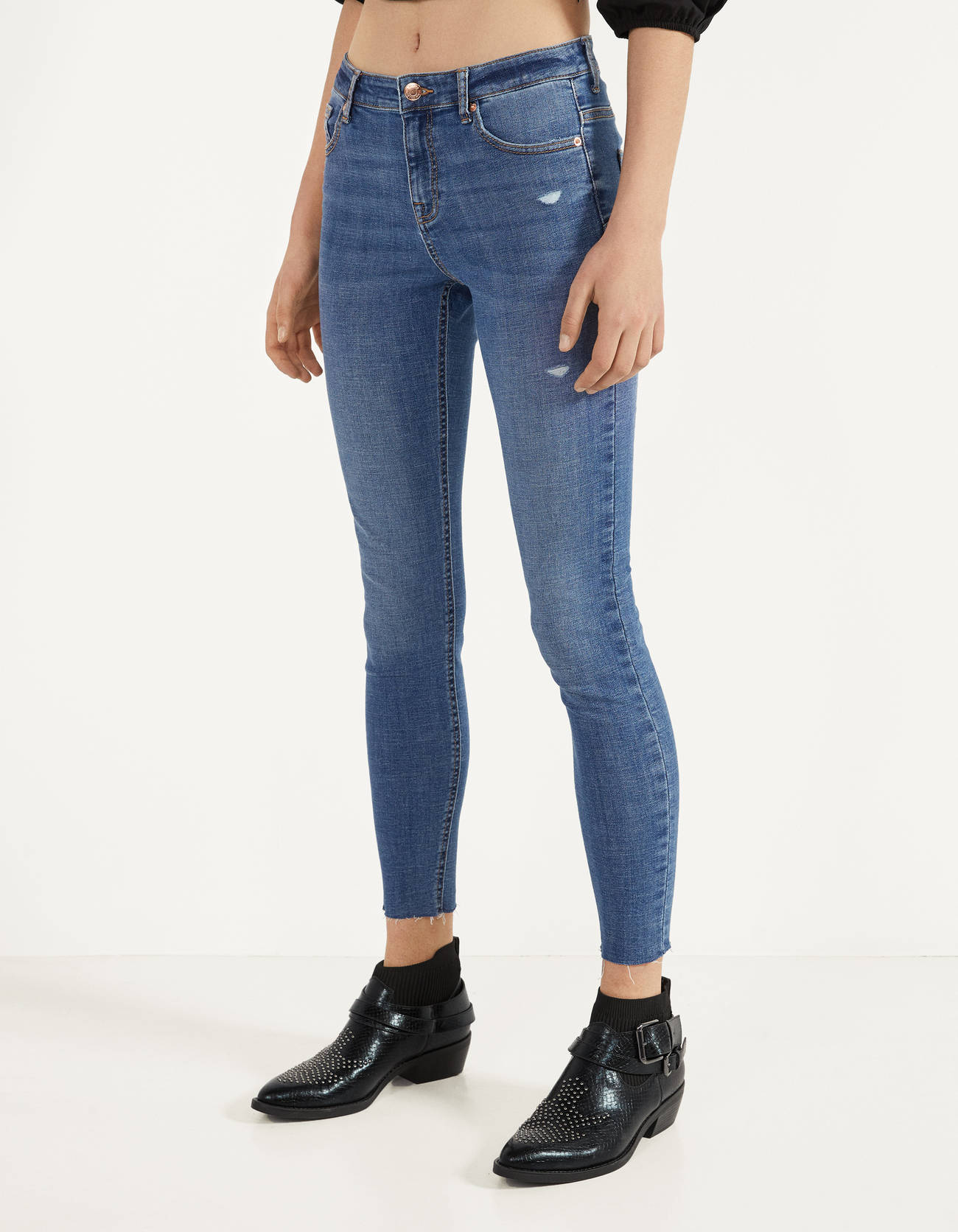 Mid-waist push-up jeans - null 