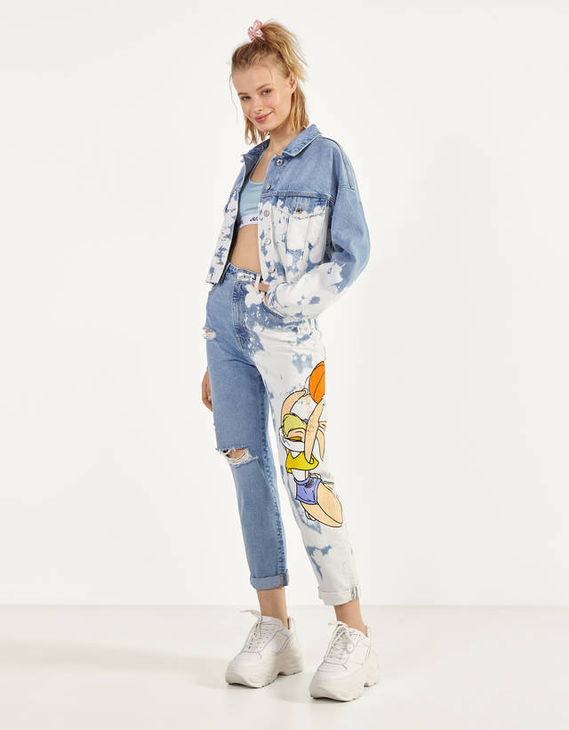 Blugi Balloon Fit Space Jam X Bershka Colecţie Bershka Romania