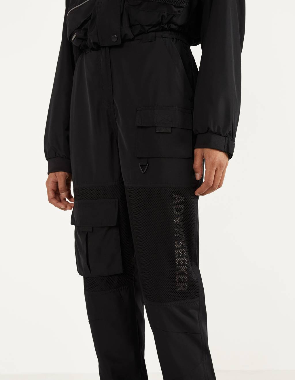 Pantalón jogger cargo reflectante - Cropped - Bershka Maroc