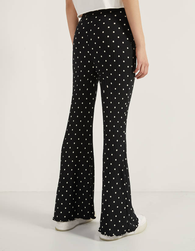 Pantalón Flare Fit - Pantalones - Bershka Venezuela