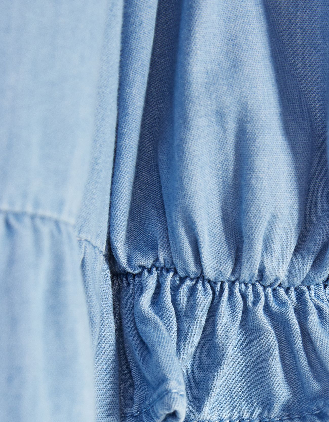 Джинсовое платье объемного кроя Синий застиранный Bershka