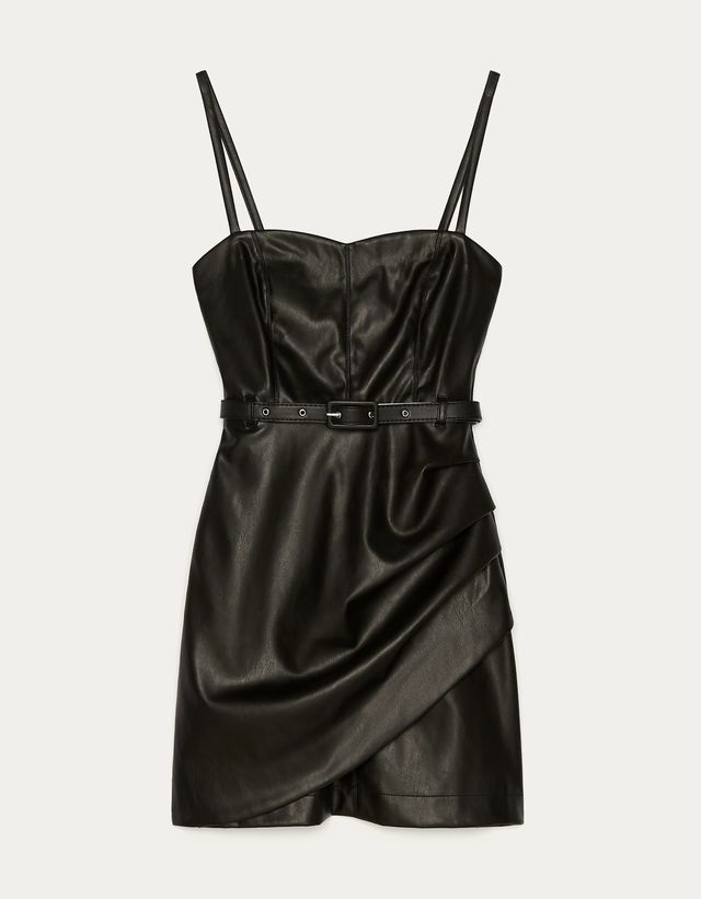 Vestido corto efecto piel - Mujer | Bershka