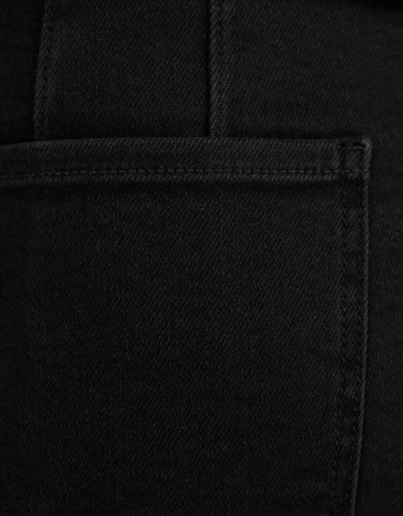 Короткая джинсовая юбка ЧЕРНЫЙ Bershka