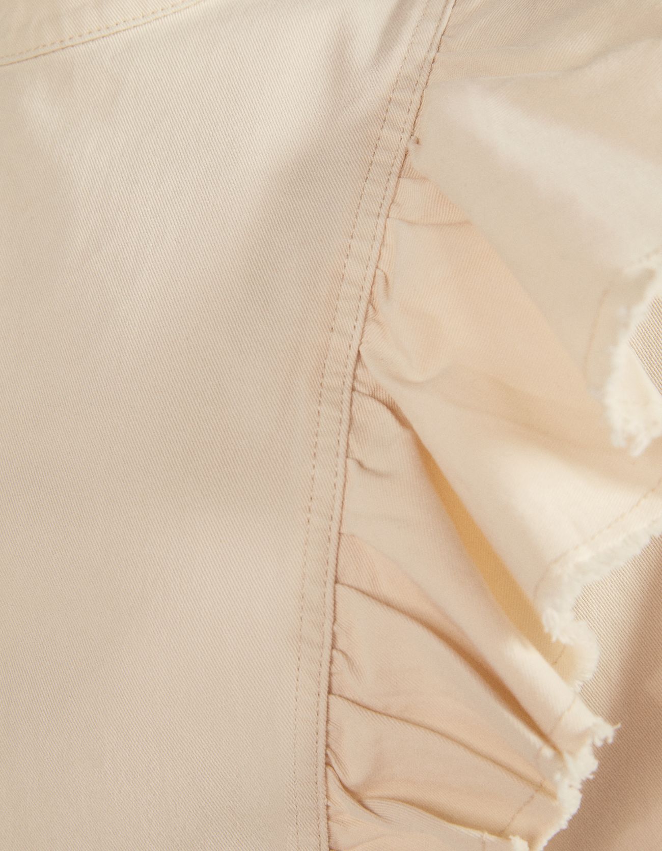 Bershka Volanlı bluz 8 Bershka Volanlı bluz 9