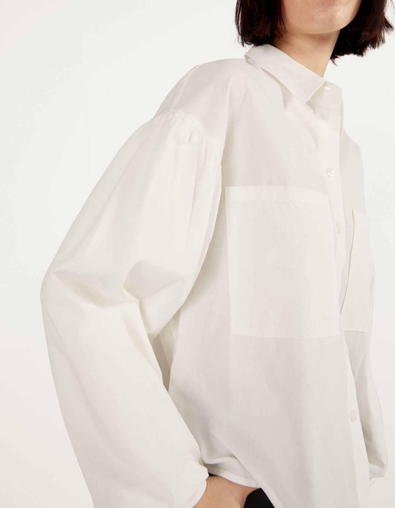 Bershka Oversize gömlek 2 Bershka Oversize gömlek 3