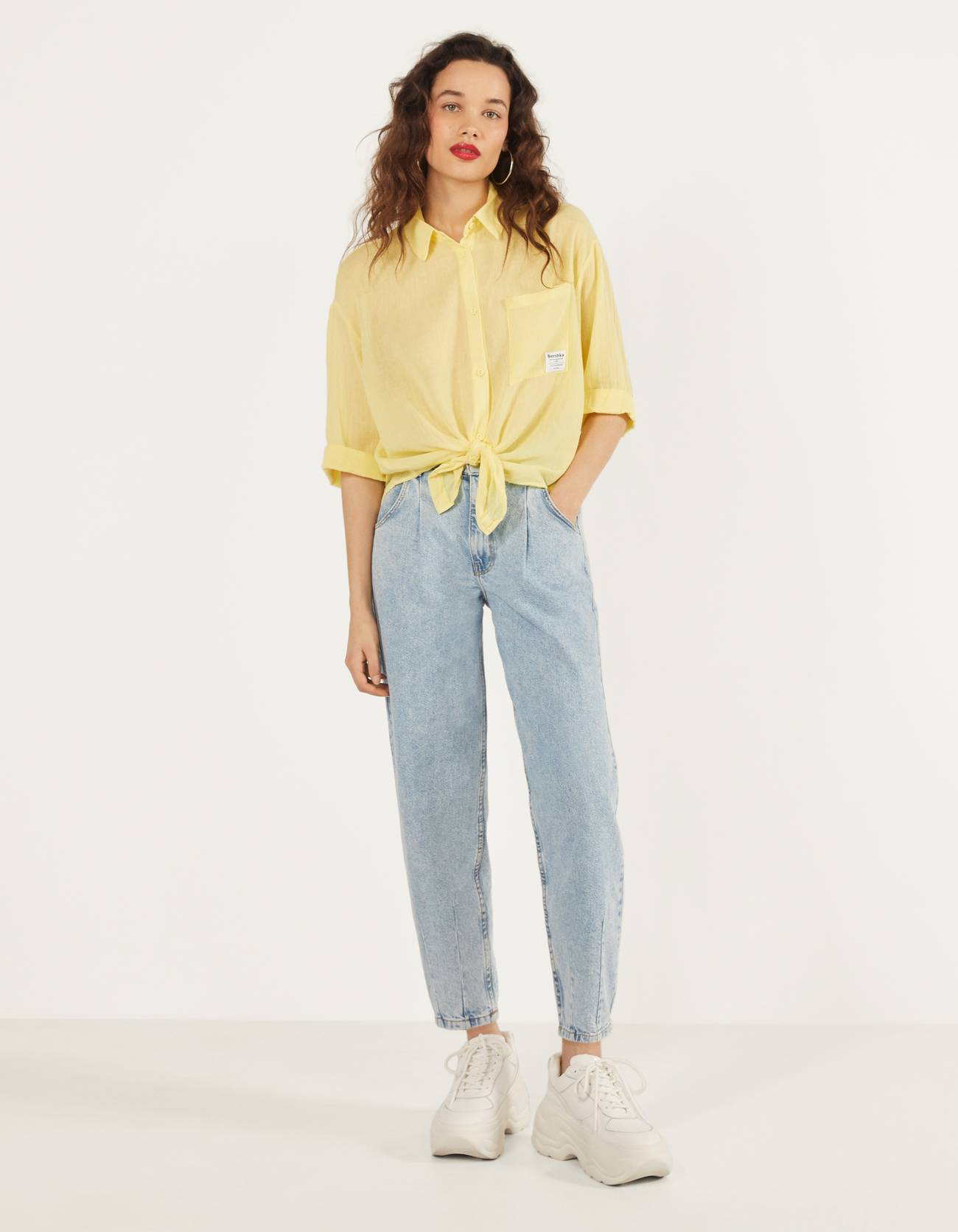 Bershka Önü düğümlü gömlek 4 Bershka Önü düğümlü gömlek 5