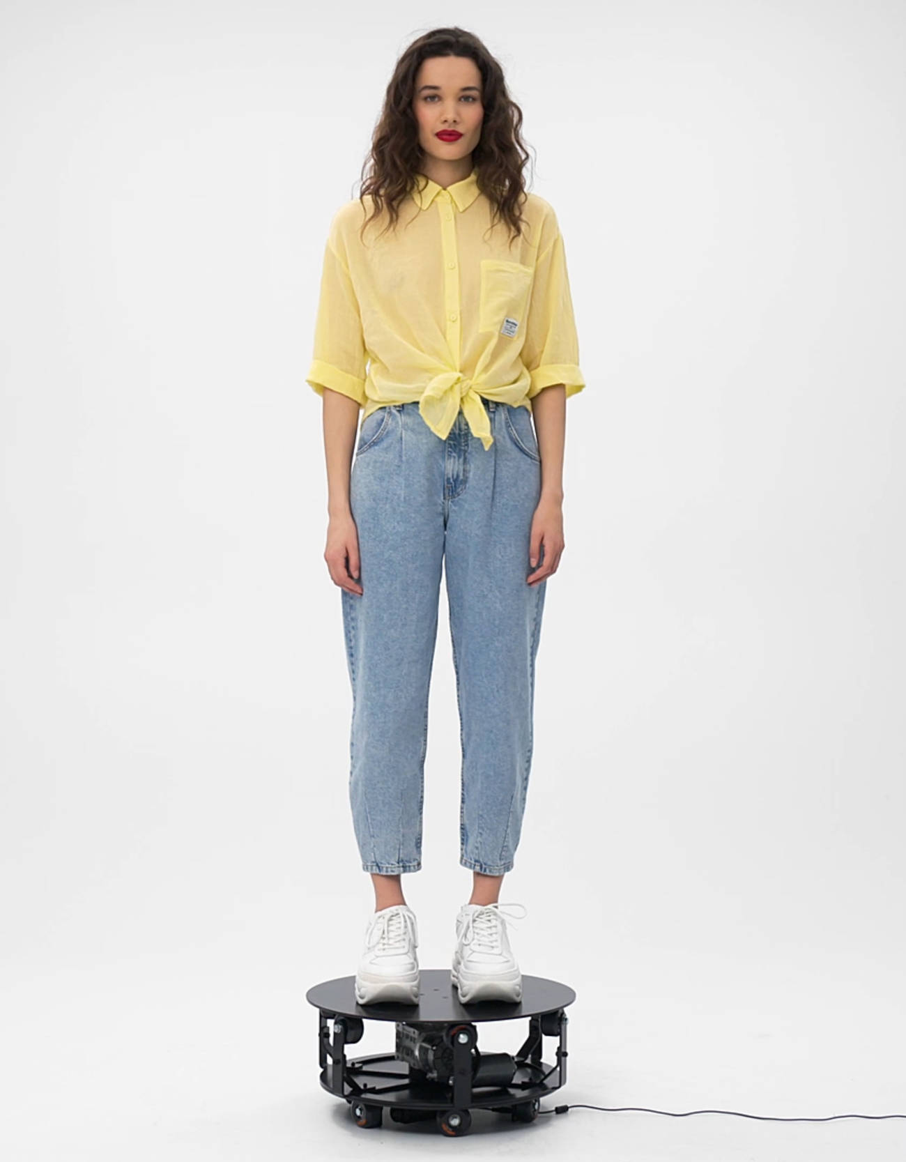 Bershka Önü düğümlü gömlek 12 Bershka Önü düğümlü gömlek 13