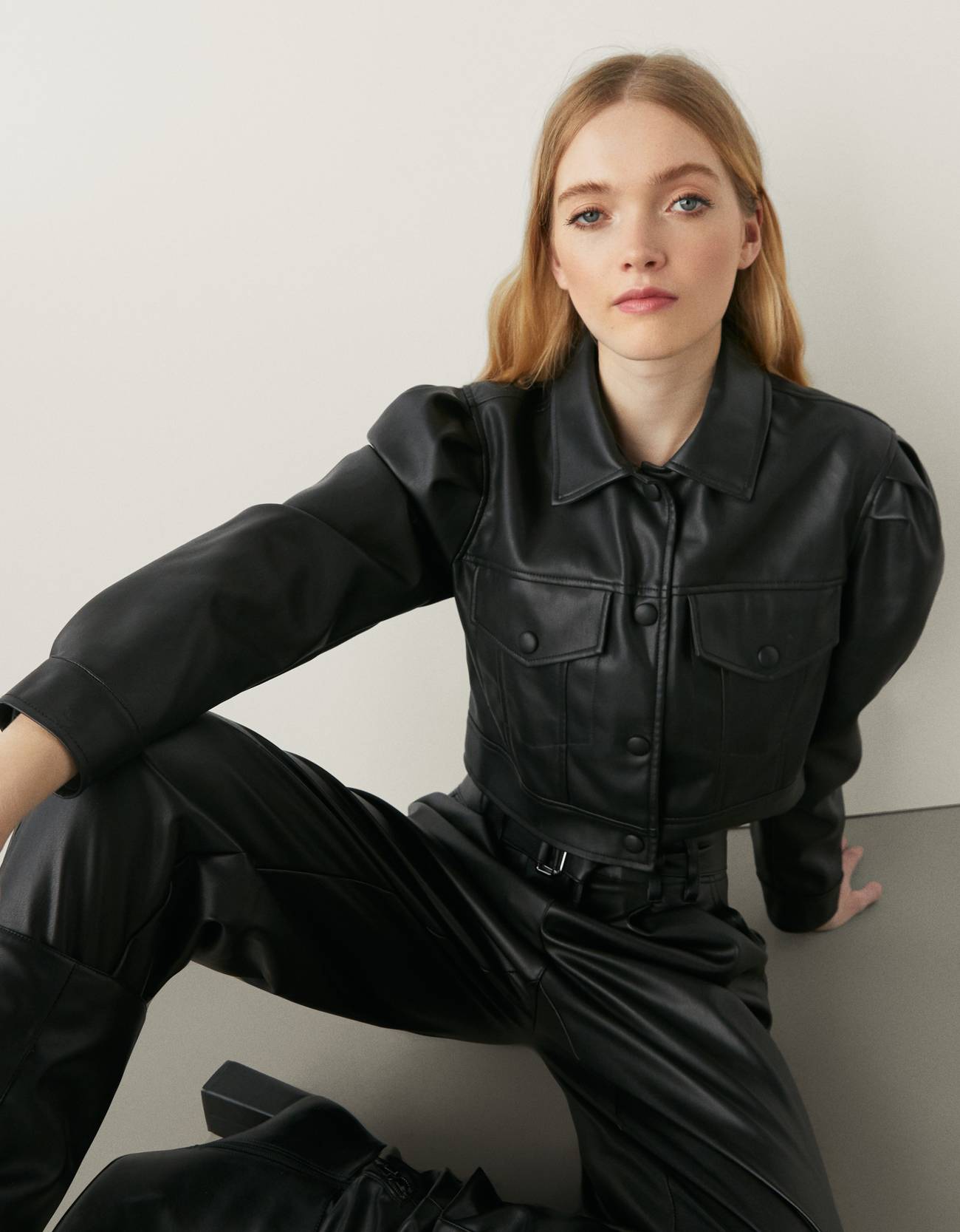 Bershka Suni deri crop fit ceket 10 Bershka Suni deri crop fit ceket 11