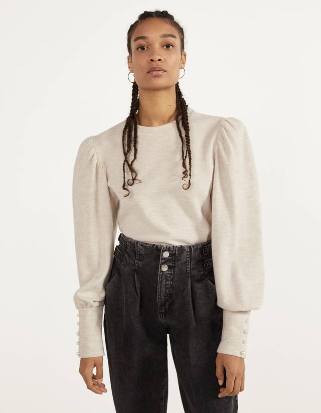 Puff sleeve sweater with pearl beads 