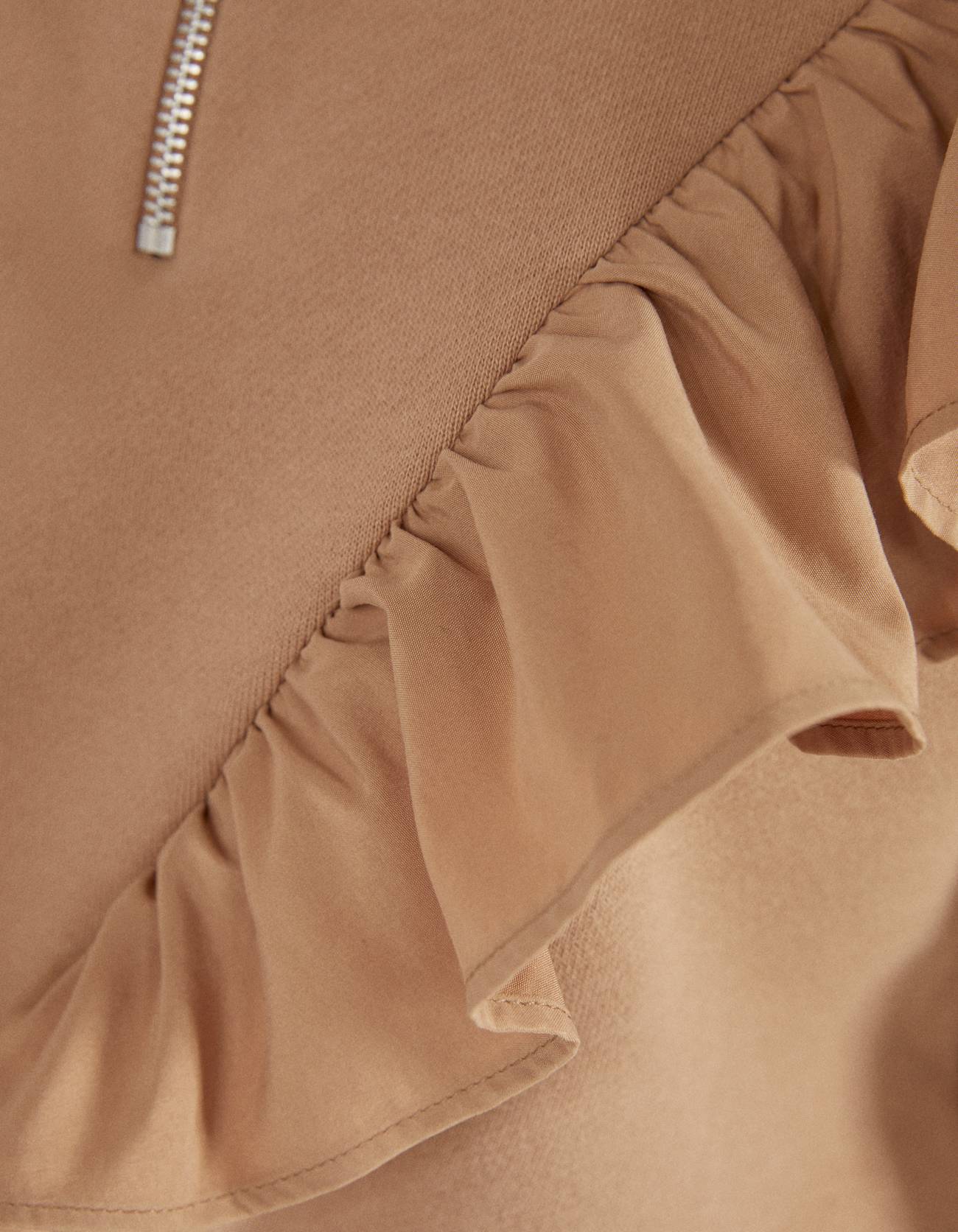 Bershka Volanlı sweatshirt 8 Bershka Volanlı sweatshirt 9