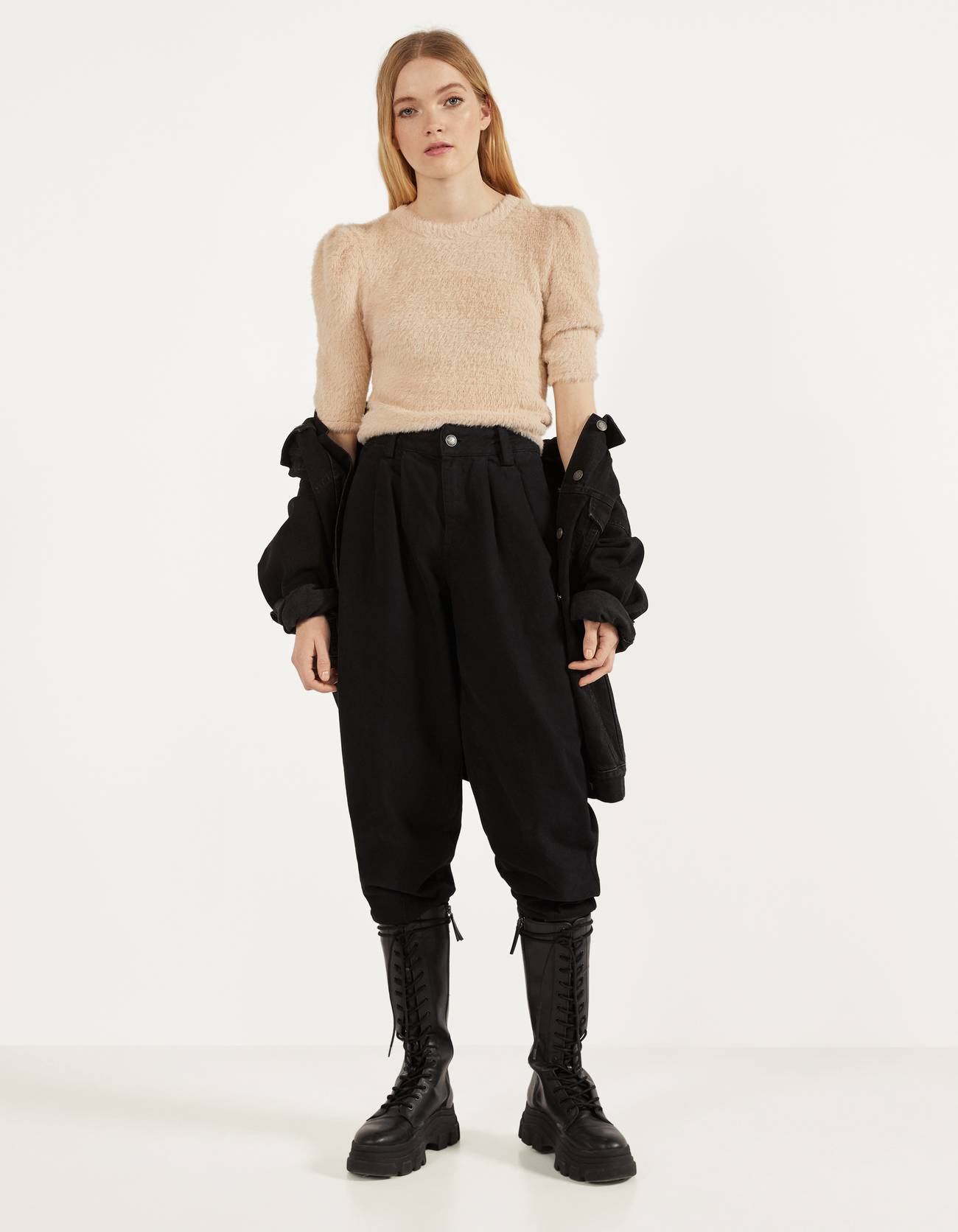 Bershka Balon kollu tüylü t-shirt 8 Bershka Balon kollu tüylü t-shirt 9
