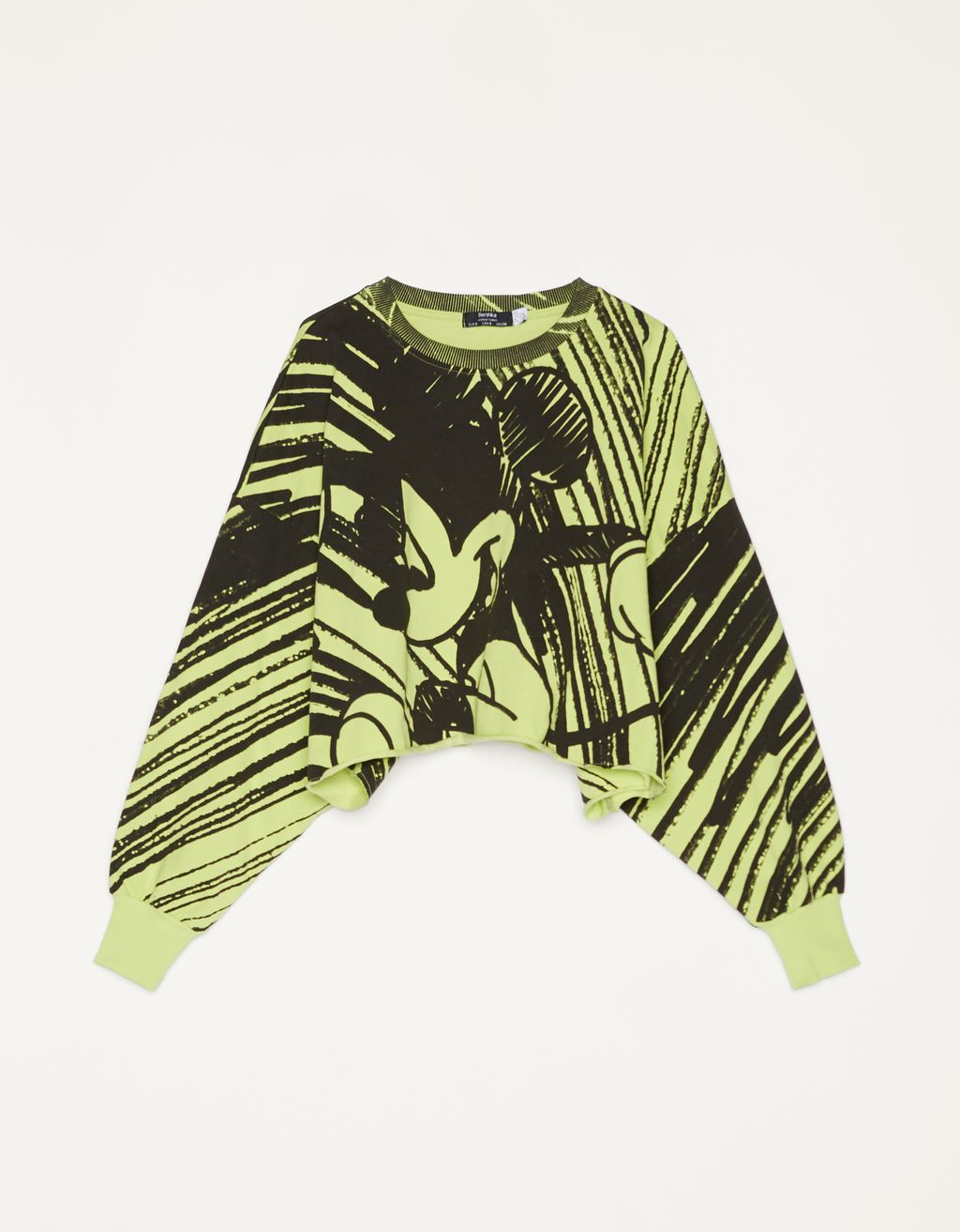 https://static.bershka.net/4/photos2/2020/V/0/1/p/1683/813/538/1683813538_2_4_3.jpg?t=1582561312593
