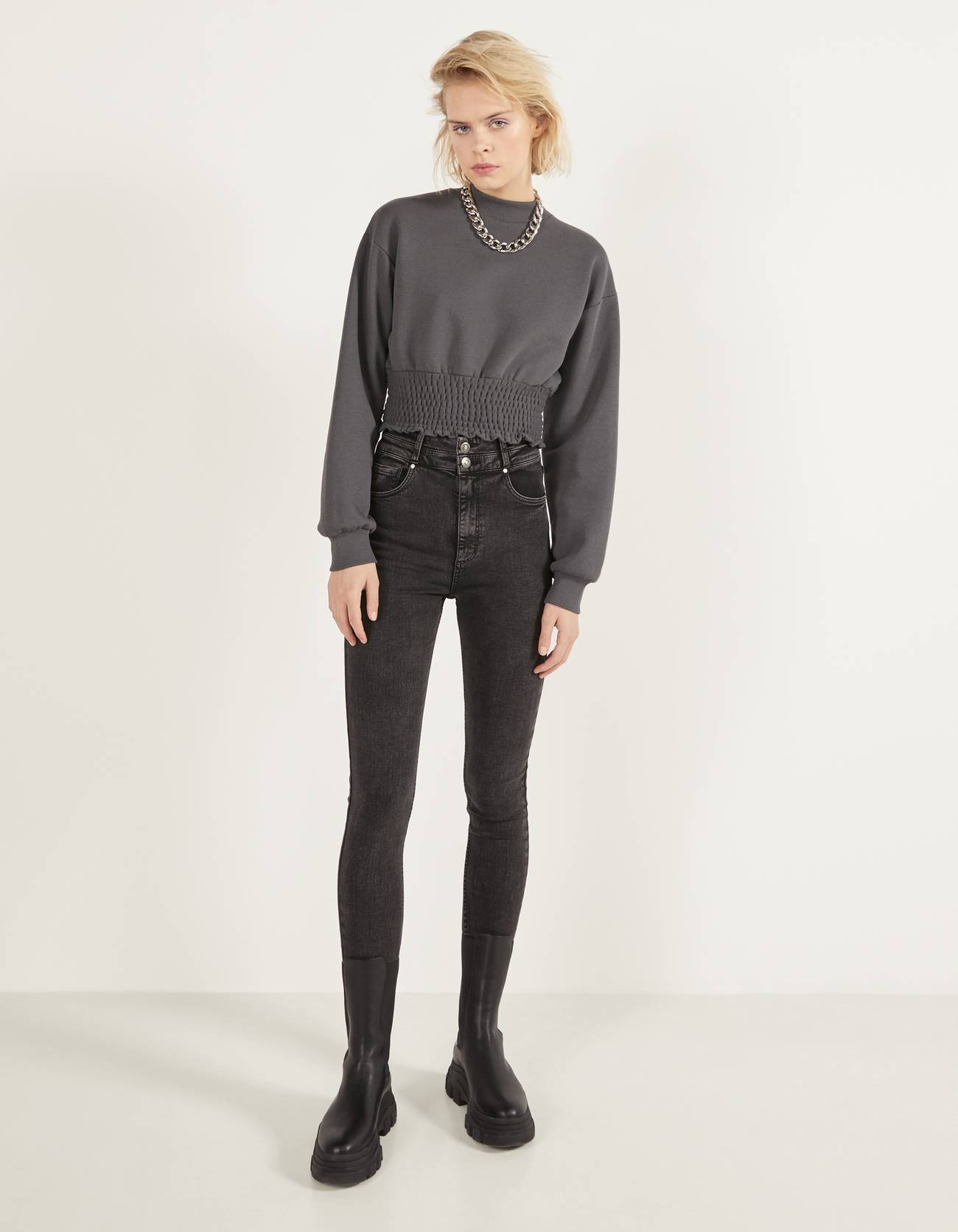 Bershka Elastik büzgülü sweatshirt 8 Bershka Elastik büzgülü sweatshirt 9